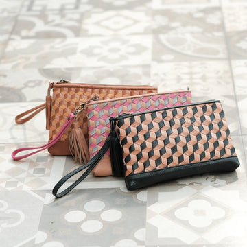 Ava Clutch